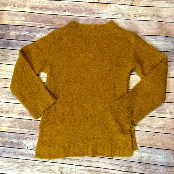 Anthropologie Sweater - Picture 3 of 8